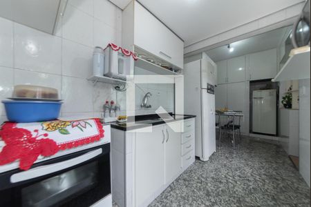 Casa à venda com 58m², 2 quartos e 2 vagasCozinha