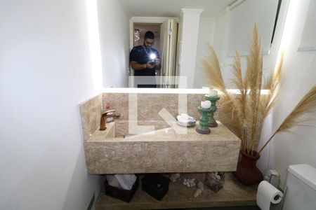 Casa para alugar com 350m², 2 quartos e 2 vagasBanheiro 1