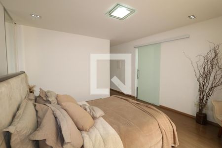 Suite 1 de casa para alugar com 2 quartos, 350m² em Parque Edu Chaves, São Paulo