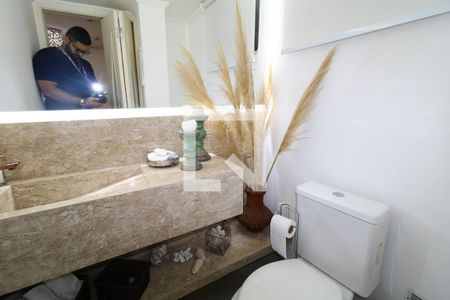 Casa para alugar com 350m², 2 quartos e 2 vagasBanheiro 1