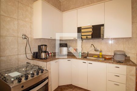 Apartamento para alugar com 143m², 4 quartos e sem vagaCozinha