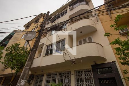 Apartamento para alugar com 143m², 4 quartos e sem vagaFachada