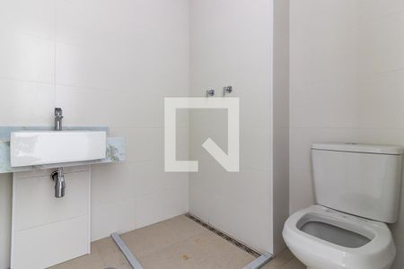 Apartamento para alugar com 106m², 2 quartos e 1 vaga Apartamento para alugar com 106m², 2 quartos e 1 vagaBanheiro da Suíte 1