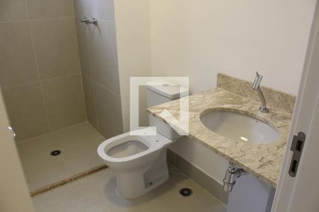 Apartamento para alugar com 100m², 3 quartos e 2 vagasBanheiro do Quarto 2