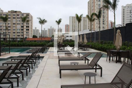 Apartamento para alugar com 100m², 3 quartos e 2 vagasÁrea comum