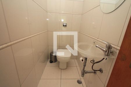 Casa à venda com 160m², 3 quartos e 8 vagasLavabo