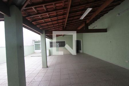 Casa à venda com 160m², 3 quartos e 8 vagasQuintal