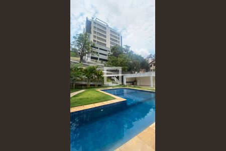 Apartamento à venda com 400m², 4 quartos e 4 vagasÁrea comum - Piscina