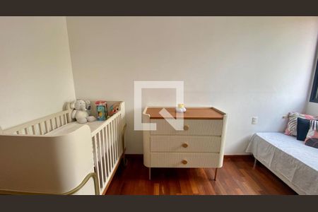 Apartamento à venda com 400m², 4 quartos e 4 vagasQuarto 3