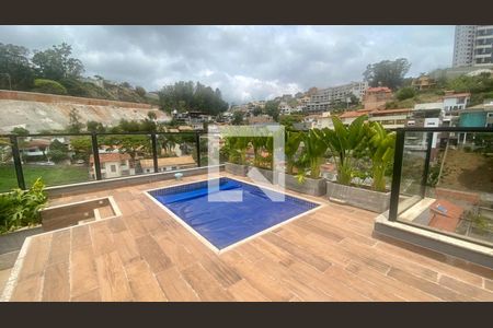 Apartamento à venda com 400m², 4 quartos e 4 vagasCobertura