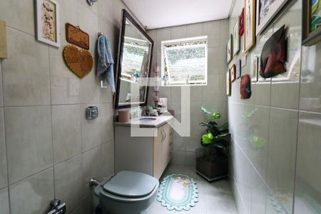 Lavabo de casa para alugar com 3 quartos, 350m² em Guaíra, Curitiba