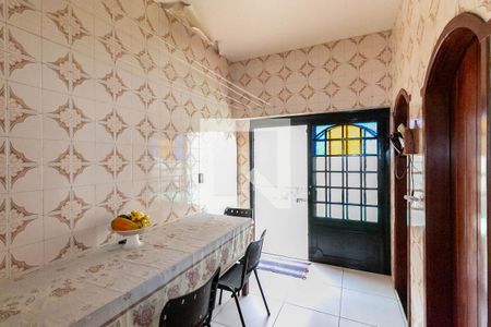 Casa para alugar com 233m², 5 quartos e 5 vagasCozinha e Área de Serviço