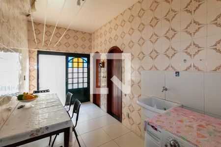 Casa para alugar com 233m², 5 quartos e 5 vagasCozinha e Área de Serviço