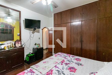 Casa para alugar com 233m², 5 quartos e 5 vagasQuarto 3