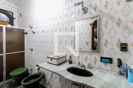 Casa para alugar com 233m², 5 quartos e 5 vagasBanheiro 3