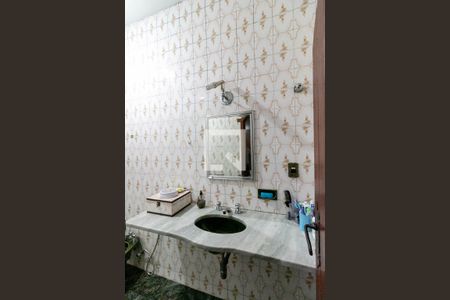 Casa para alugar com 233m², 5 quartos e 5 vagasBanheiro 3