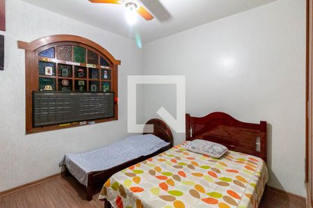 Casa para alugar com 233m², 5 quartos e 5 vagasQuarto 2