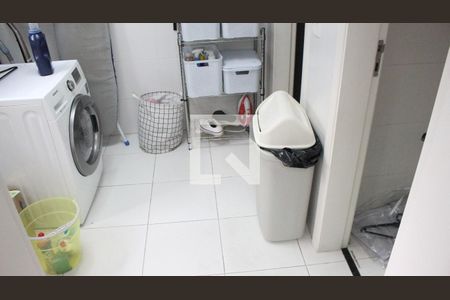 Apartamento à venda com 117m², 3 quartos e 3 vagasÁrea de Serviço