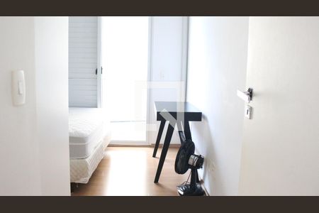 Apartamento à venda com 117m², 3 quartos e 3 vagasQuarto 2