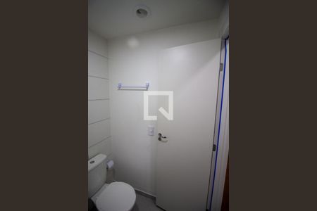 Apartamento para alugar com 38m², 2 quartos e sem vaga Apartamento para alugar com 38m², 2 quartos e sem vagaBanheiro