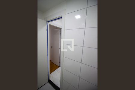 Apartamento para alugar com 38m², 2 quartos e sem vaga Apartamento para alugar com 38m², 2 quartos e sem vagaBanheiro