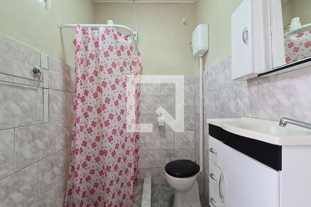 Banheiro de casa para alugar com 1 quarto, 40m² em Inhaúma, Rio de Janeiro