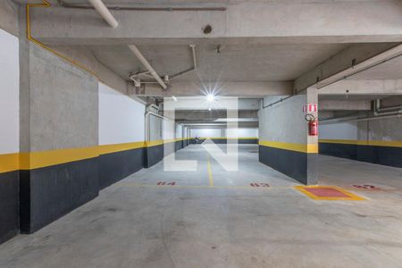 Garagem de kitnet/studio à venda com 1 quarto, 50m² em Centro, Belo Horizonte