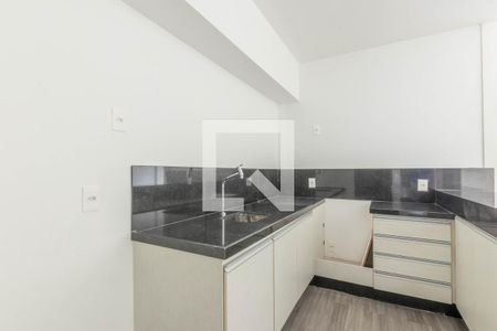 Cozinha de apartamento para alugar com 1 quarto, 50m² em Boa Viagem, Belo Horizonte