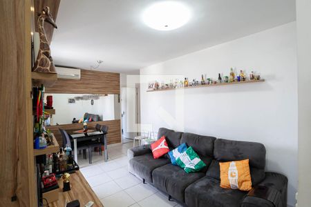 Sala  de apartamento à venda com 2 quartos, 71m² em Paquetá, Belo Horizonte
