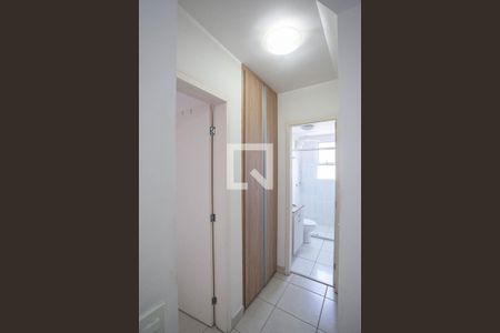 Corredor de apartamento à venda com 2 quartos, 71m² em Paquetá, Belo Horizonte
