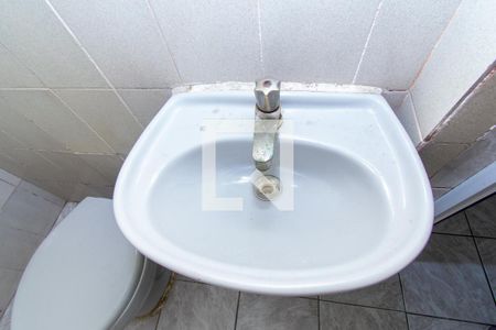 Casa para alugar com 68m², 2 quartos e 1 vagaBanheiro 2