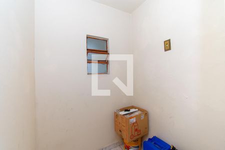 Casa para alugar com 68m², 2 quartos e 1 vagaÁrea de Serviço