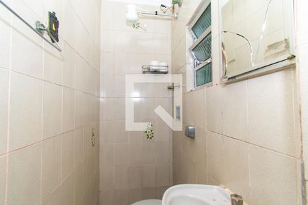 Casa para alugar com 68m², 2 quartos e 1 vagaBanheiro 2