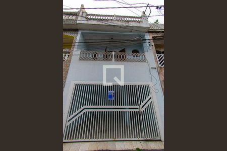 Casa para alugar com 68m², 2 quartos e 1 vagaFachada