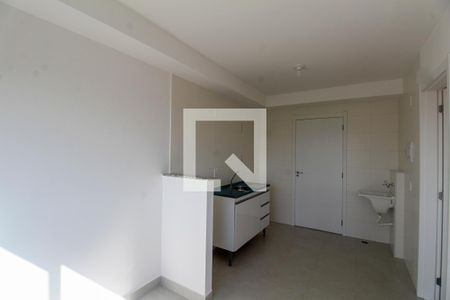 Sala/Cozinha de apartamento para alugar com 1 quarto, 32m² em Vila Prudente, São Paulo