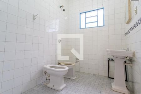 Casa à venda com 180m², 3 quartos e 2 vagasBanheiro Social