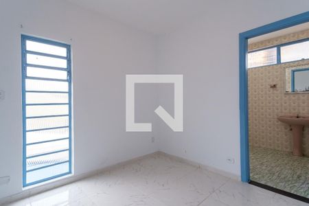 Hall Quartos de casa à venda com 3 quartos, 180m² em Vila Santo Estevão, São Paulo