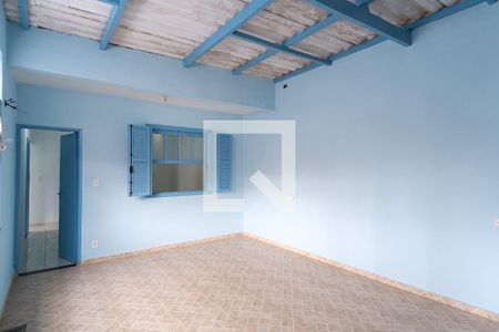 Casa à venda com 180m², 3 quartos e 2 vagasQuintal