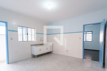 Casa à venda com 180m², 3 quartos e 2 vagasCozinha