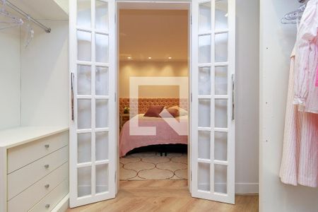 Apartamento para alugar com 96m², 2 quartos e 1 vagaSuíte - Closet