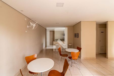 Apartamento à venda com 73m², 3 quartos e 2 vagas Apartamento à venda com 73m², 3 quartos e 2 vagasÁrea comum - Salão de festas