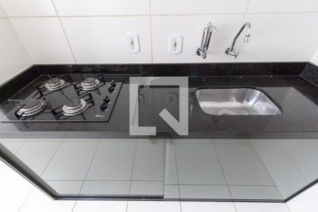 Cozinha  de apartamento para alugar com 2 quartos, 48m² em Parque Manchester, Sorocaba