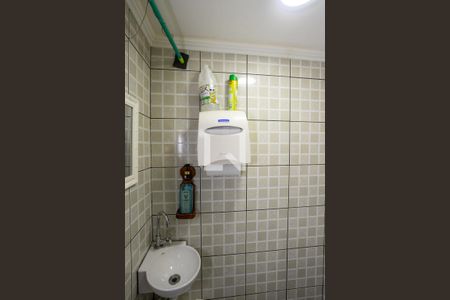 Casa à venda com 111m², 2 quartos e 2 vagasBanheiro 2