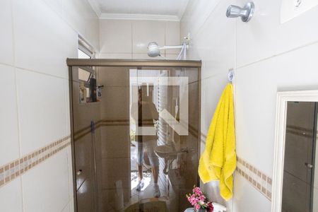 Casa à venda com 111m², 2 quartos e 2 vagasBanheiro 2