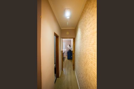 Casa à venda com 111m², 2 quartos e 2 vagasCorredor