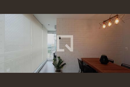 Apartamento para alugar com 70m², 2 quartos e 2 vagas Apartamento para alugar com 70m², 2 quartos e 2 vagasVaranda