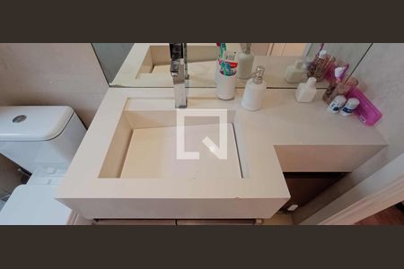 Apartamento para alugar com 70m², 2 quartos e 2 vagas Apartamento para alugar com 70m², 2 quartos e 2 vagasBanheiro