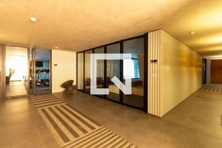 Apartamento à venda com 69m², 1 quarto e 1 vagaHall social