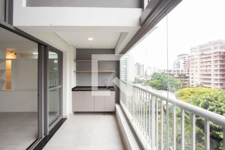 Varanda  de apartamento à venda com 1 quarto, 69m² em Indianópolis, São Paulo