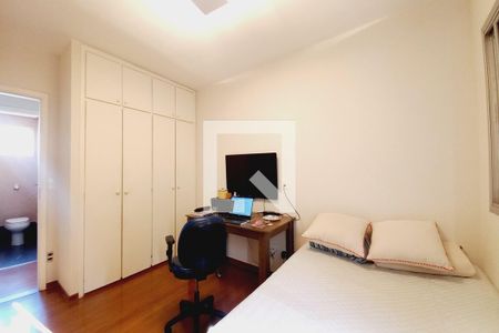 Apartamento à venda com 140m², 3 quartos e 2 vagasQuarto 3 